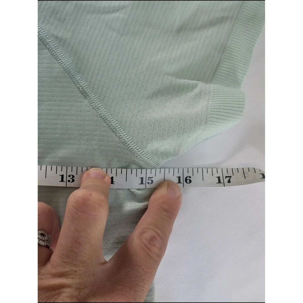 Lululemon Swiftly Tech Short Sleeve 2.0 Hip Length - Sea Water